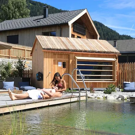 Hotel Weiler - Aktiv & Tradition 4* Obertilliach