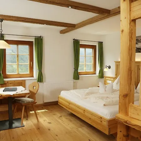 Hotel Hotel Weiler - Aktiv & Tradition Obertilliach