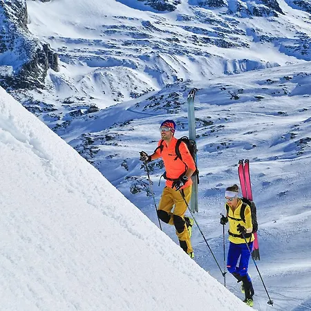 Hotel Weiler - Aktiv & Tradition Obertilliach