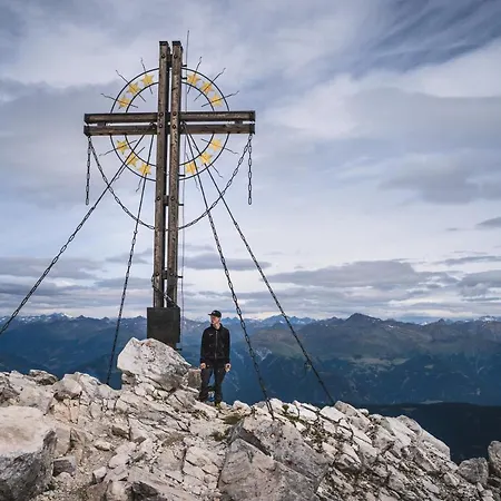 Hotel Weiler - Aktiv & Tradition Obertilliach